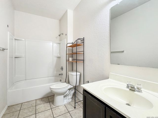 3727 Painted Trak, Selma, TX 78154