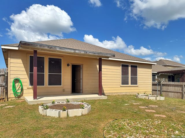 3727 Painted Trak, Selma, TX 78154