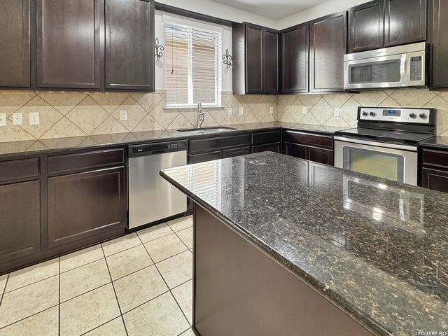 3727 Painted Trak, Selma, TX 78154