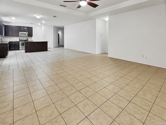 3727 Painted Trak, Selma, TX 78154