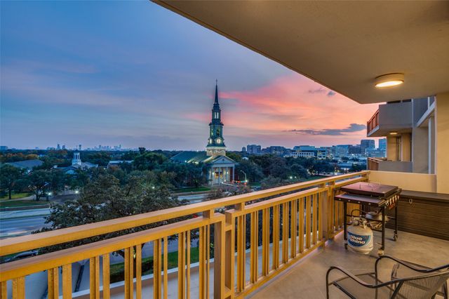 6211 W Northwest Highway 601, Dallas, TX 75225