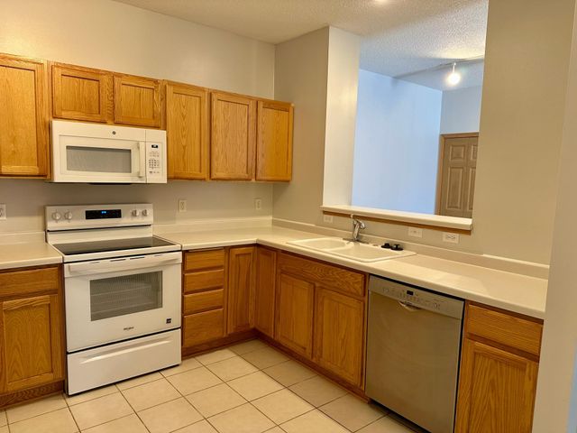 8944 Olive Lane N, Maple Grove, MN 55311