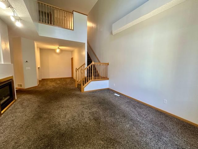 8944 Olive Lane N, Maple Grove, MN 55311
