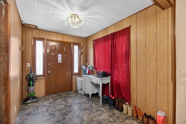 510 N CLARK STREET, Appleton, WI 54911