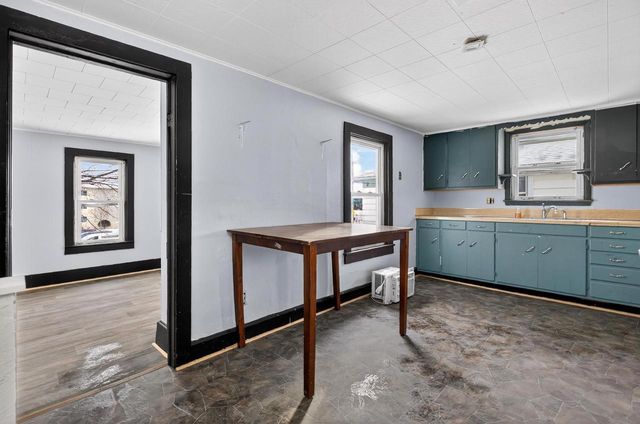 510 N CLARK STREET, Appleton, WI 54911