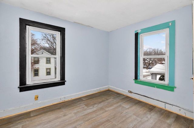 510 N CLARK STREET, Appleton, WI 54911