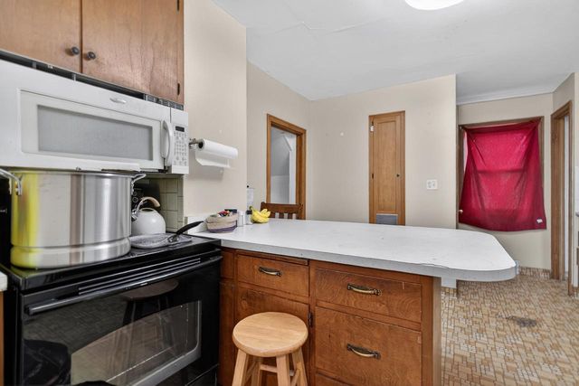 510 N CLARK STREET, Appleton, WI 54911