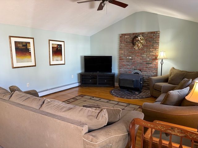 54 Walnut Road, Tewksbury, MA 01876