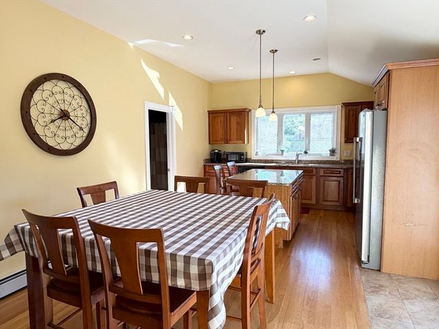 54 Walnut Road, Tewksbury, MA 01876