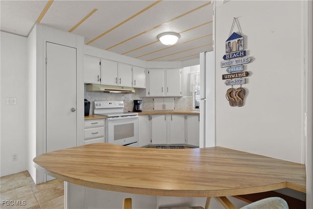 26060 Kings RD, Bonita Springs, FL 34135