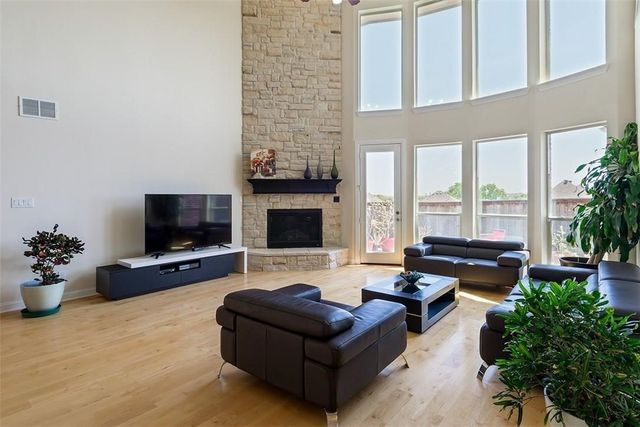 1114 Backbay Drive, Irving, TX 75063