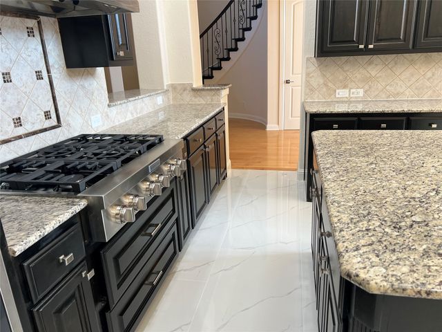 1114 Backbay Drive, Irving, TX 75063