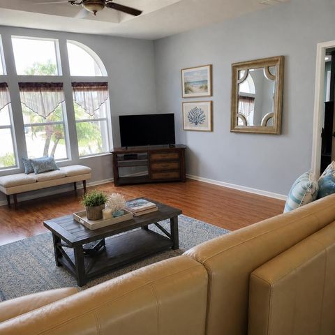 3117 8th Hole Drive, Port St. Lucie, FL 34952