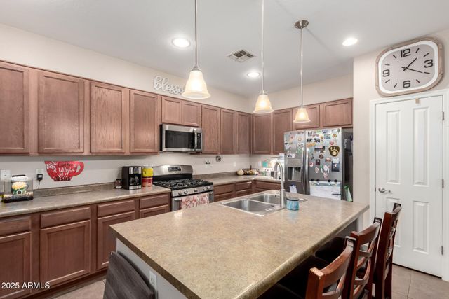 40967 W BEDFORD Drive, Maricopa, AZ 85138