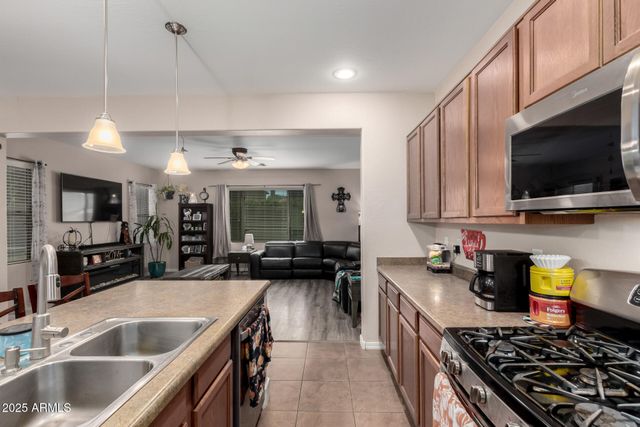 40967 W BEDFORD Drive, Maricopa, AZ 85138