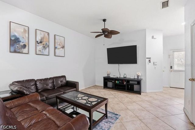 2282 Mulberry LN, North Port, FL 34289