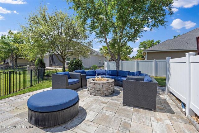 11736 PADDOCK GATES Drive, Jacksonville, FL 32223