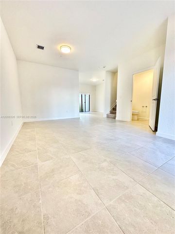 261 SW 159th Way ., Pembroke Pines, FL 33027