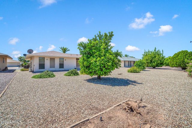 10802 W HUTTON Drive, Sun City, AZ 85351