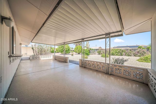 10802 W HUTTON Drive, Sun City, AZ 85351