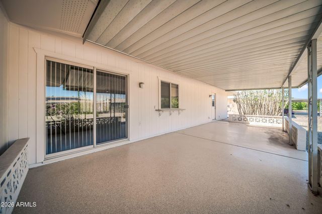 10802 W HUTTON Drive, Sun City, AZ 85351