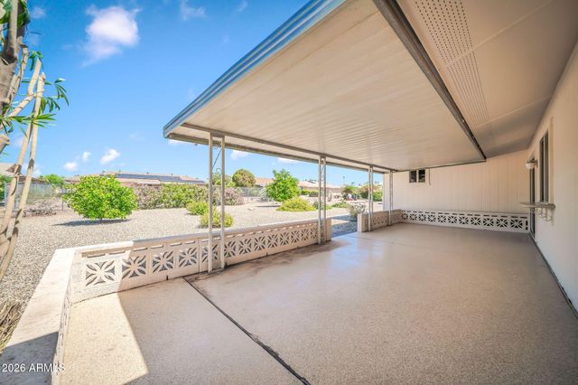 10802 W HUTTON Drive, Sun City, AZ 85351