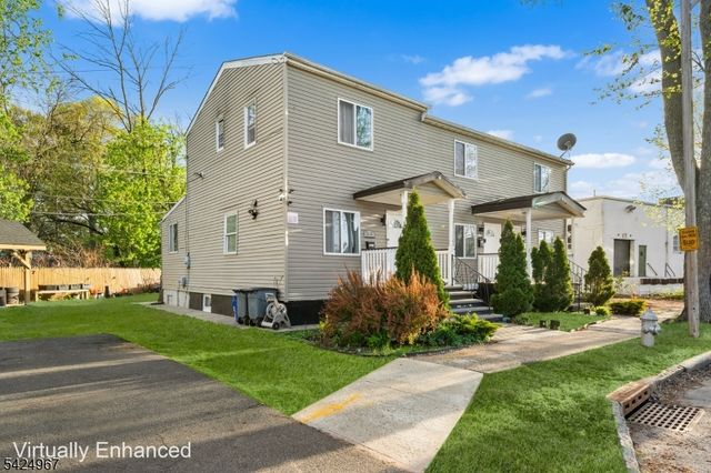 42 Lake St, East Orange City, NJ 07017