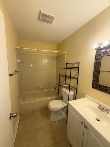 7143 E BANK DRIVE 7143, Tampa, FL 33617