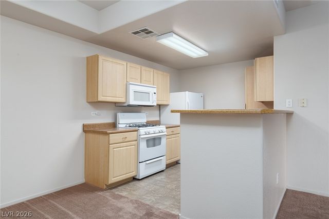 8250 North Grand Canyon Drive 1135, Las Vegas, NV 89166