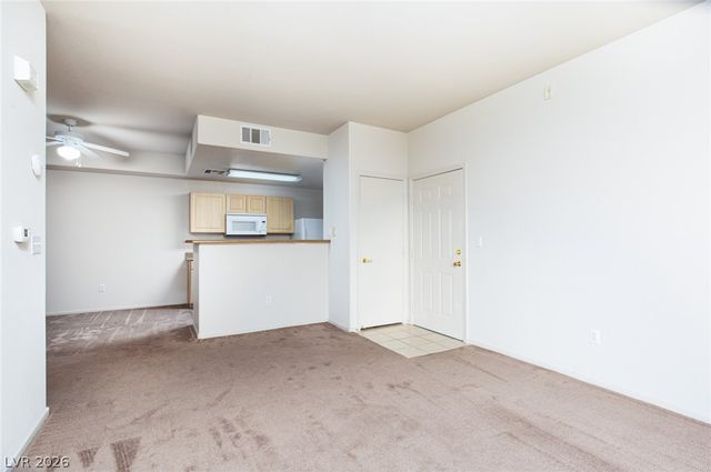 8250 North Grand Canyon Drive 1135, Las Vegas, NV 89166