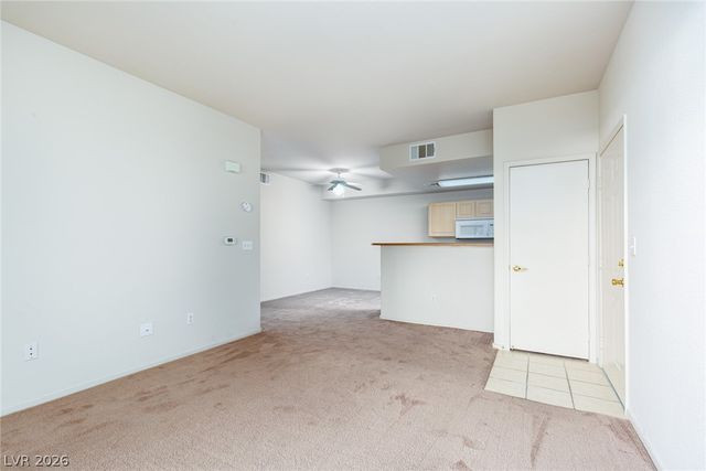 8250 North Grand Canyon Drive 1135, Las Vegas, NV 89166