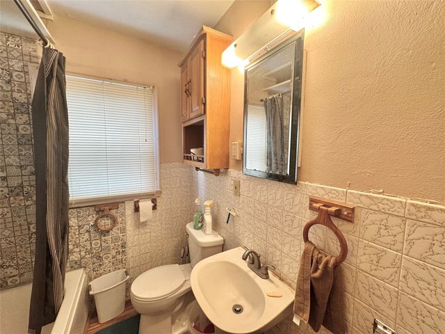 1125 Euclid Avenue, Des Moines, IA 50313