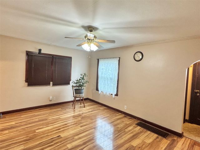 1125 Euclid Avenue, Des Moines, IA 50313