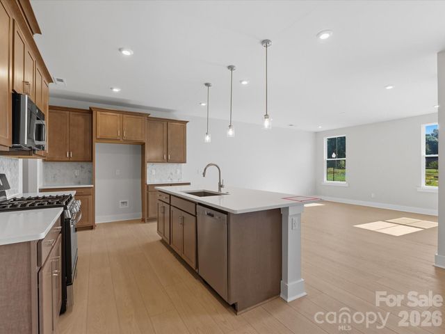 323 Ardmore Drive, Belmont, NC 28012