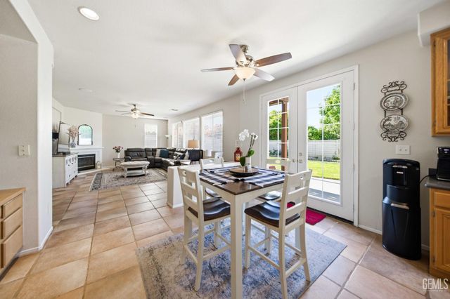 6545 Teasdale Street, Lancaster, CA 93536