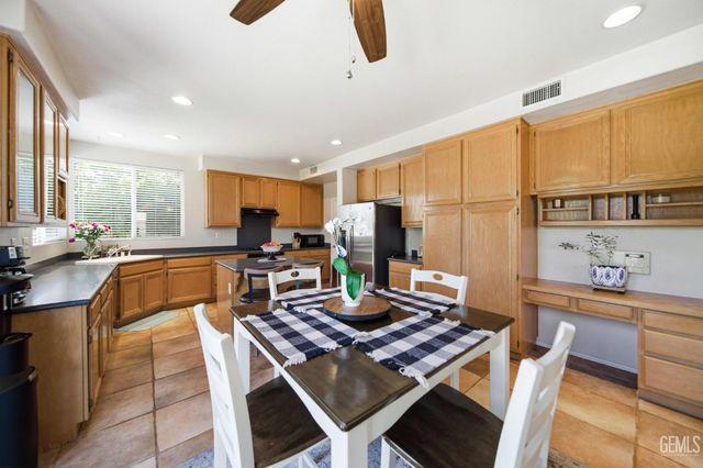 6545 Teasdale Street, Lancaster, CA 93536