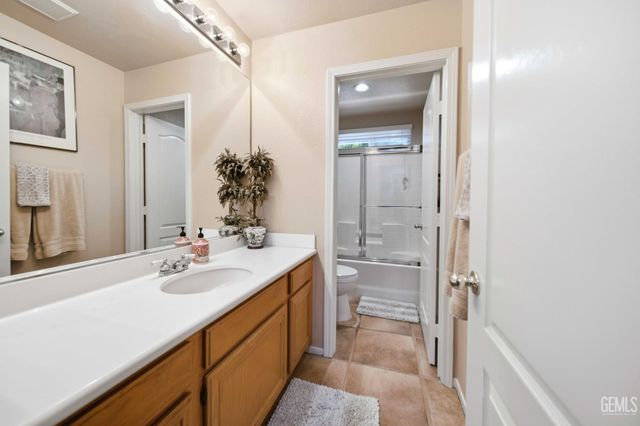 6545 Teasdale Street, Lancaster, CA 93536