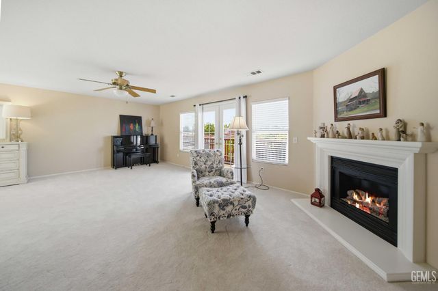 6545 Teasdale Street, Lancaster, CA 93536