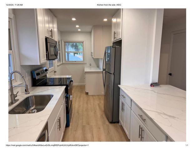 18 Bradford Road, East Brunswick, NJ 08016