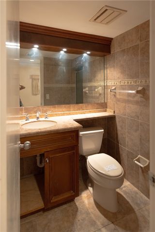 4201 North Ocean Drive 402, Other, FL 33019