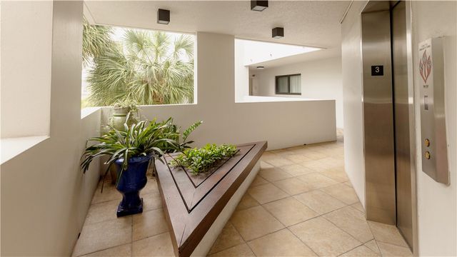 4201 North Ocean Drive 402, Other, FL 33019