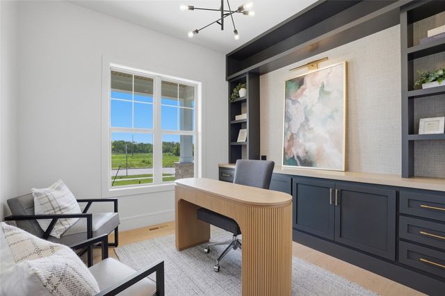 411 MacBride Trail, Solon, IA 52333