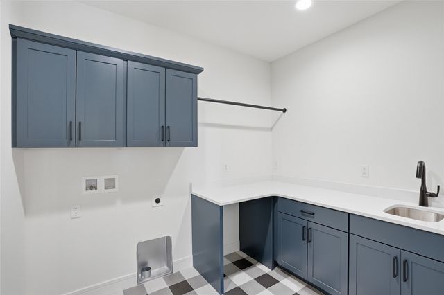 411 MacBride Trail, Solon, IA 52333