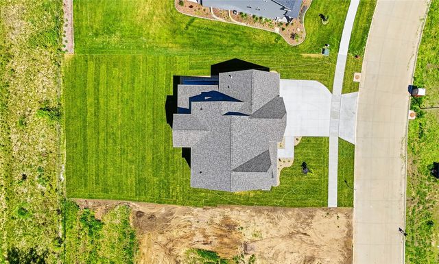 411 MacBride Trail, Solon, IA 52333