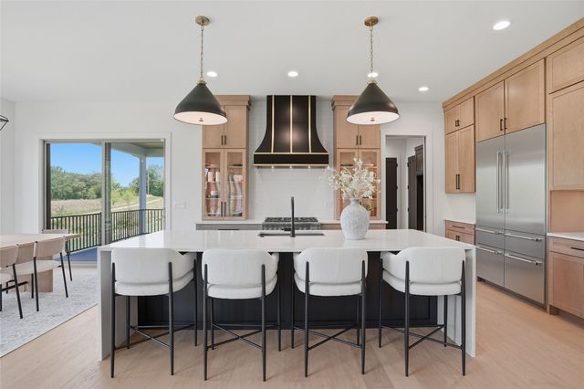 411 MacBride Trail, Solon, IA 52333