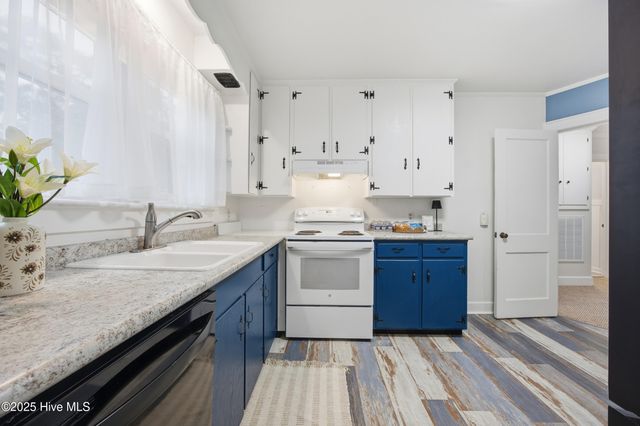 219 Harrell Street, Elizabeth City, NC 27909