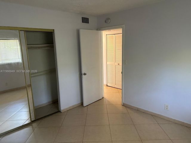 1111 SW 4th St, Fort Lauderdale, FL 33312