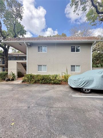 1111 SW 4th St, Fort Lauderdale, FL 33312