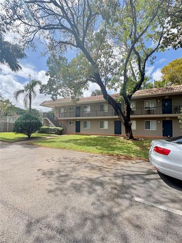 1111 SW 4th St, Fort Lauderdale, FL 33312