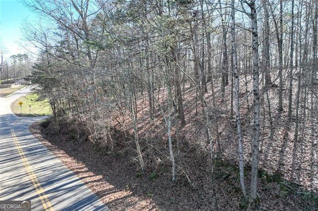 9384 SKITTS MOUNTAIN Drive, Lula, GA 30554